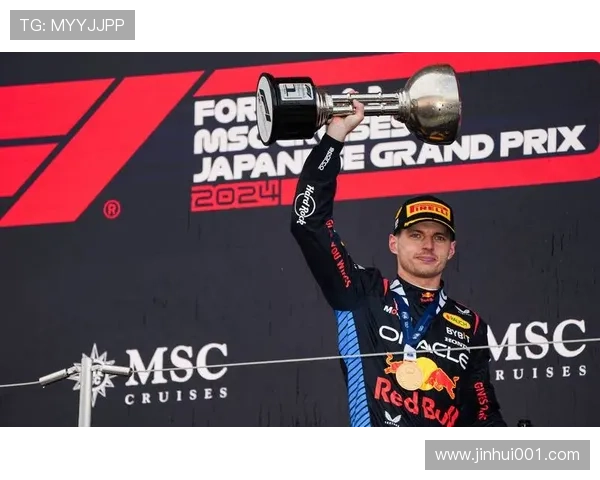 F1赛季最新动态:红牛车队持续领跑 赛道争夺愈加激烈